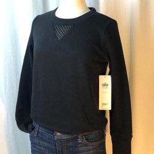 BNWT ALO Yoga Downtown Sweatshirt